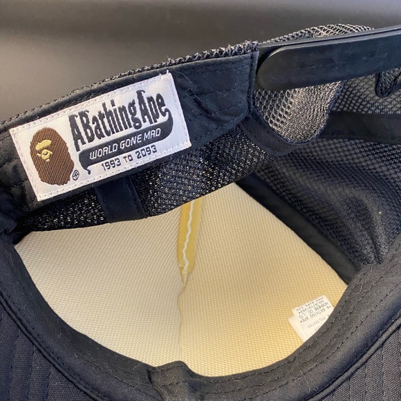 Bathing Ape | Baby Bape Milo & Big Ape | SnapBack Trucker Hat - Picture 2 of 5